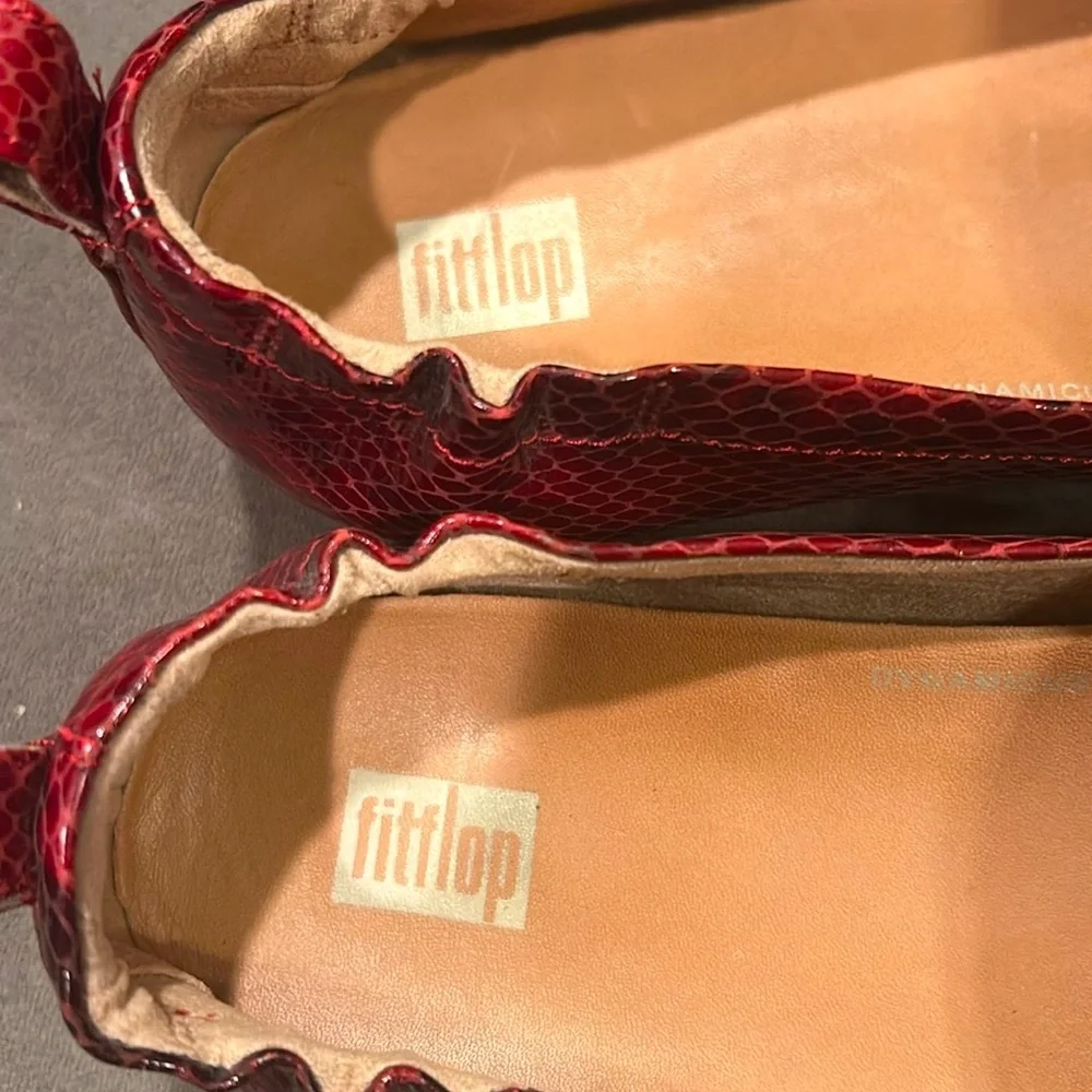 Fitflop Allegro Fringed Buckled Leather Loafer Snakeskin Embossed Red Size 6